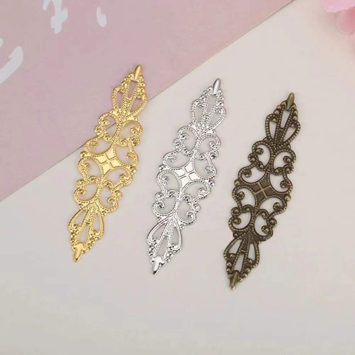 200 buah hiasan berbentuk bela - Craft Embellishments ulasan dan harga