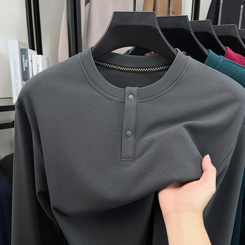 Kaos Henley Pria Model Longgar - Embellish Knit ulasan dan harga